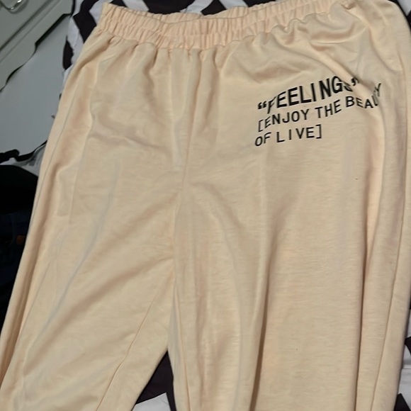 Sweatpants - Picture 1 of 1